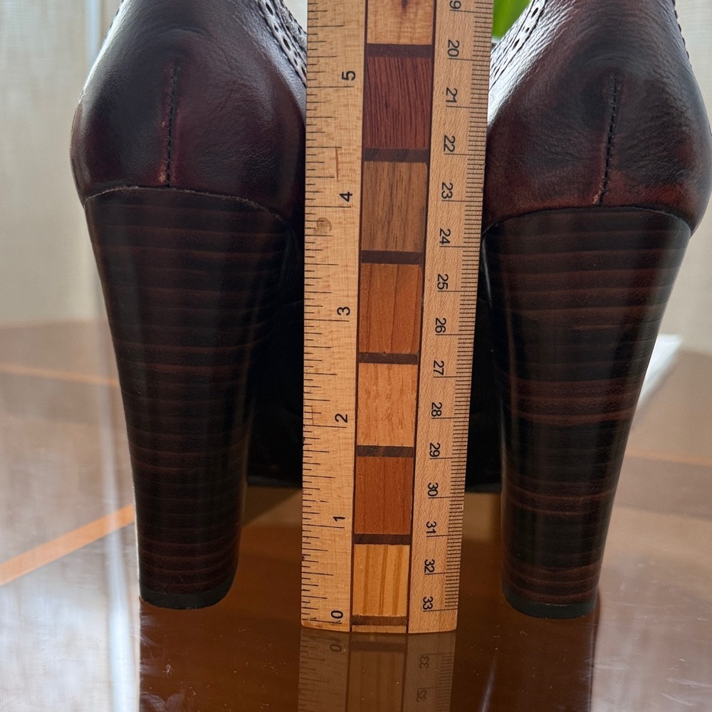 FRYE AND CO. Naya Kiltie Oxford Brown Leather Heels with platform - Picture 2 of 9